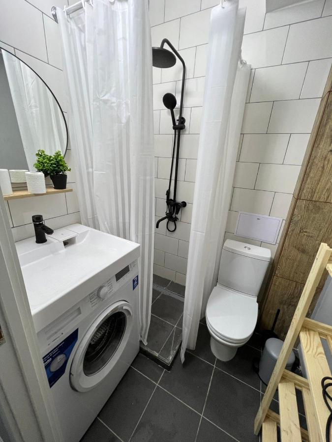 Apartment стильная студия Shadow атакент Almaty